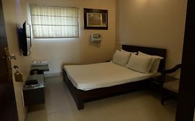 Hotel Maharani Regency Zirakpur 3*